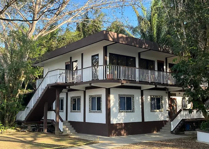Falling Leaves Lodge