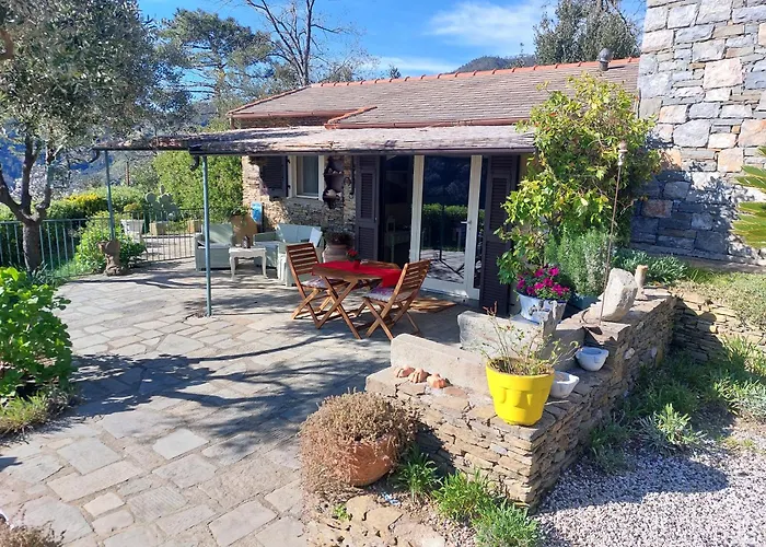 Incanto-Romantic Panoramic Hideaway With Private Parking&300Mq Garden