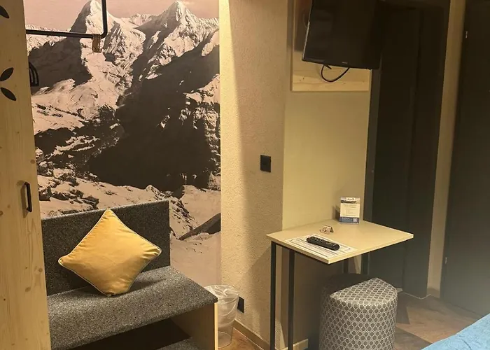 Hotel Alpina