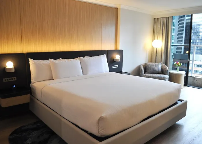 Pinnacle Hotel Harbourfront