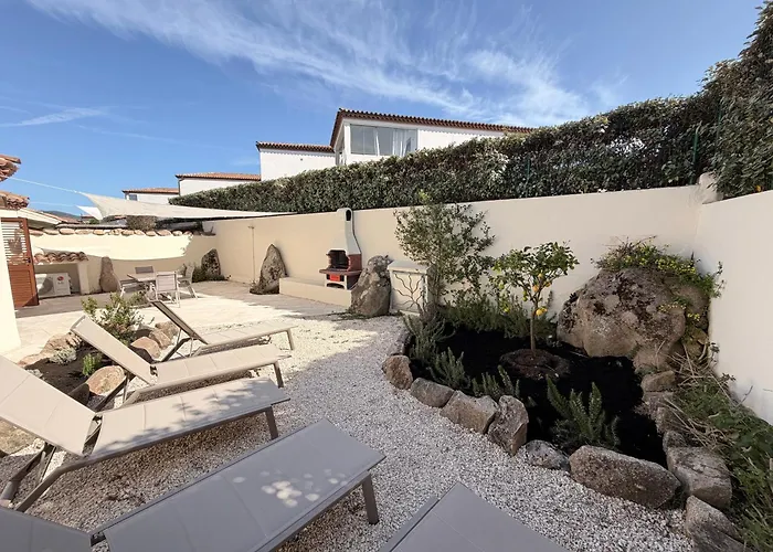 Le Maree Apartments