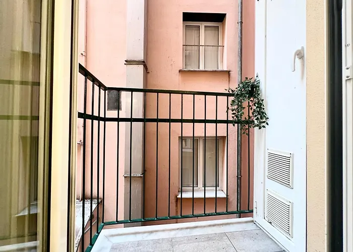Casa Rosa Al Mare, Rapallo