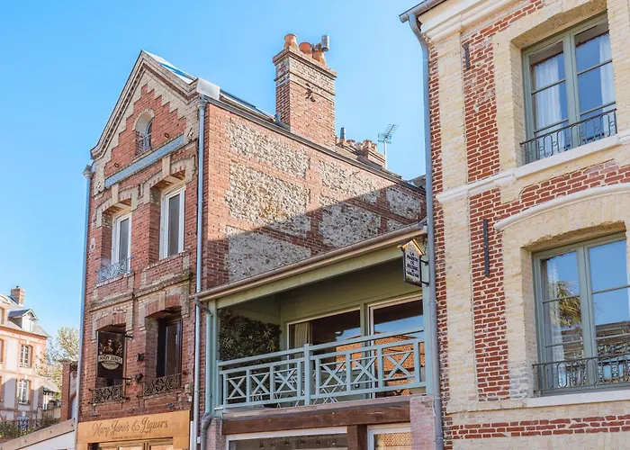 La Maison De Pierre Et Valerie St Leonard Honfleur