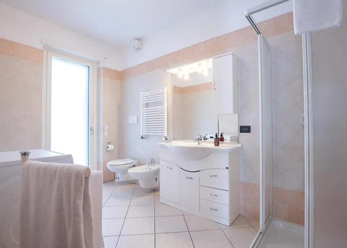 Castel View Apartment - Gardaslowemotion