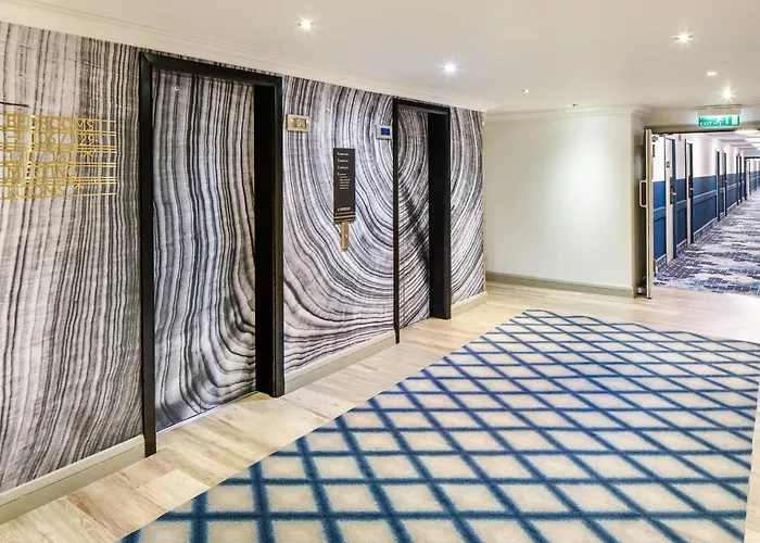 Crowne Plaza Manchester Airport By Ihg