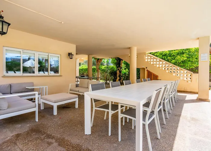 Villa Arenas