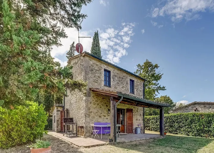 Belvilla By Oyo Typical Country House With Pool