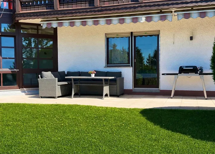 Apartment Kneer - Panoramic View & Private Garden Near Black Forest & Lake Constance