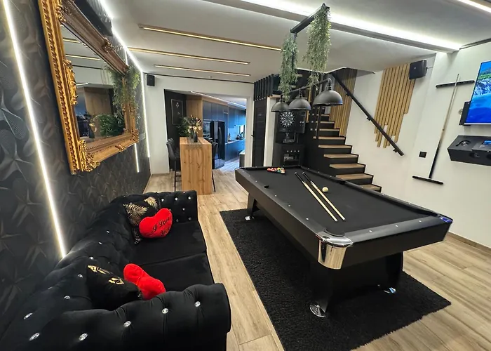 Chambre Business-Romantique, Jacuzzi, Billard, Clim