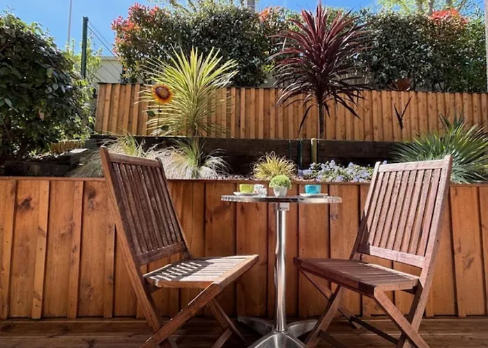 3 Pieces Avec Terrasse Arboree