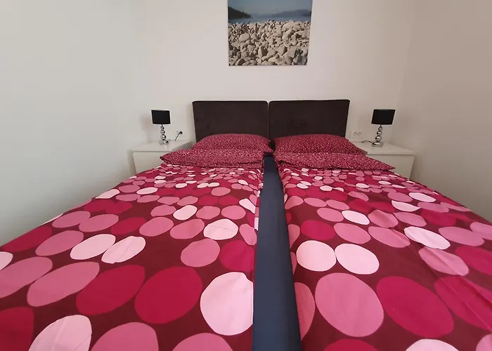 Comfortable Family Apt Iris 20M From Beach In Mandre