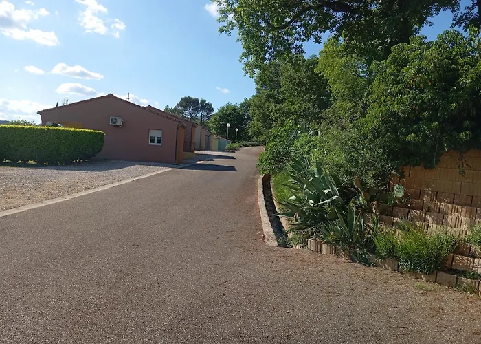Le Moulin