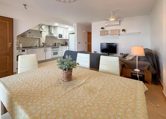 2 Bedroom Amazing Home In Cartagena
