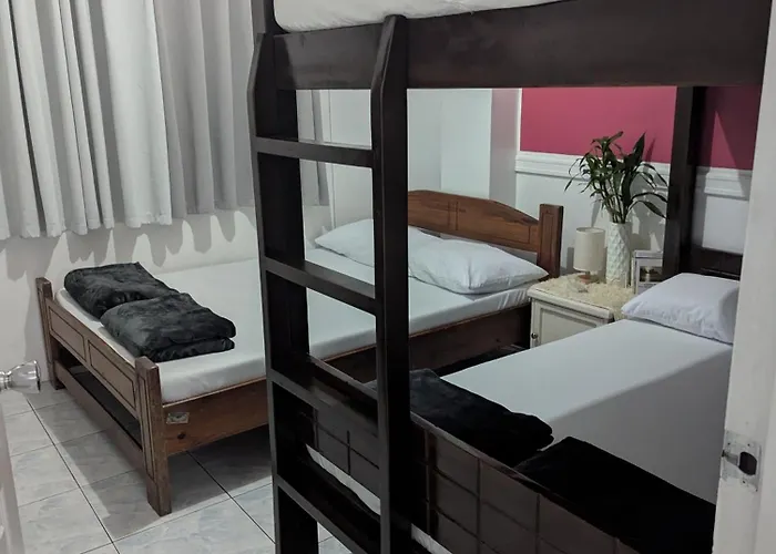 Emiliez Place