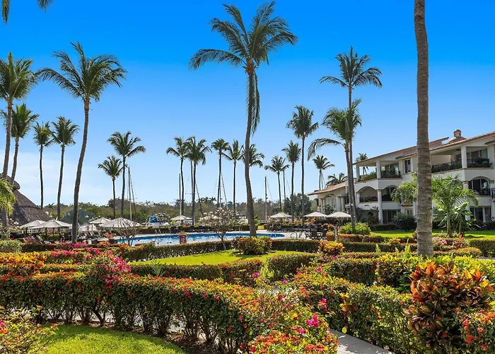 Grand Marina Villas