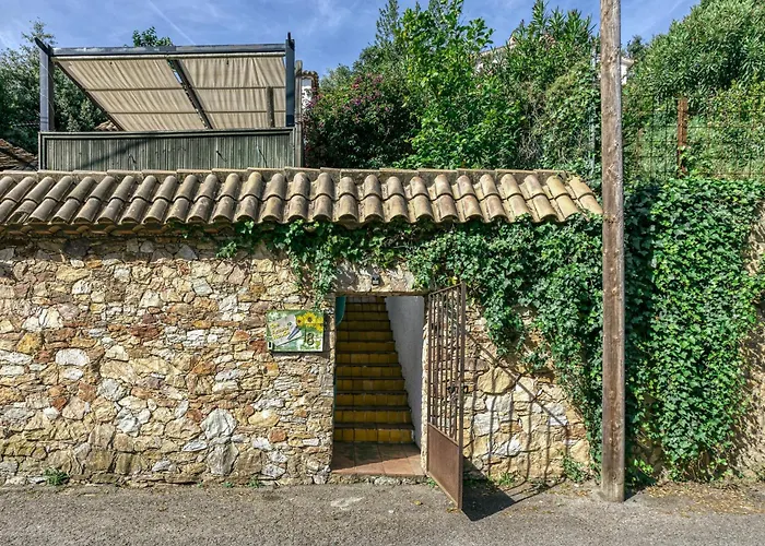 La Casa De Los Artistas