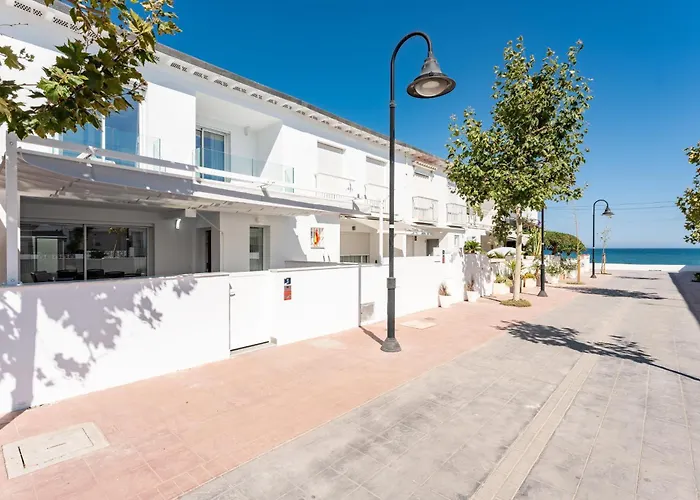 248 New Frontline Beach Mollina