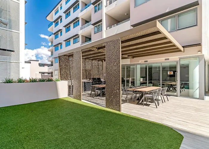 Lowanna Beach Resort Kawana