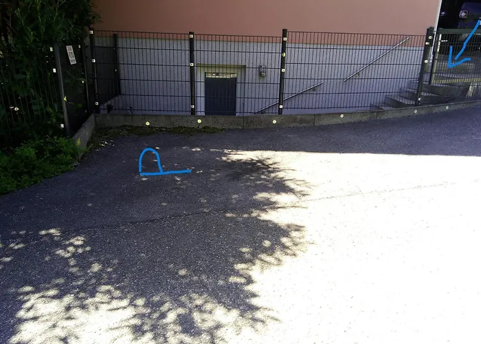 Feapp Souterrain Pennen & Parken