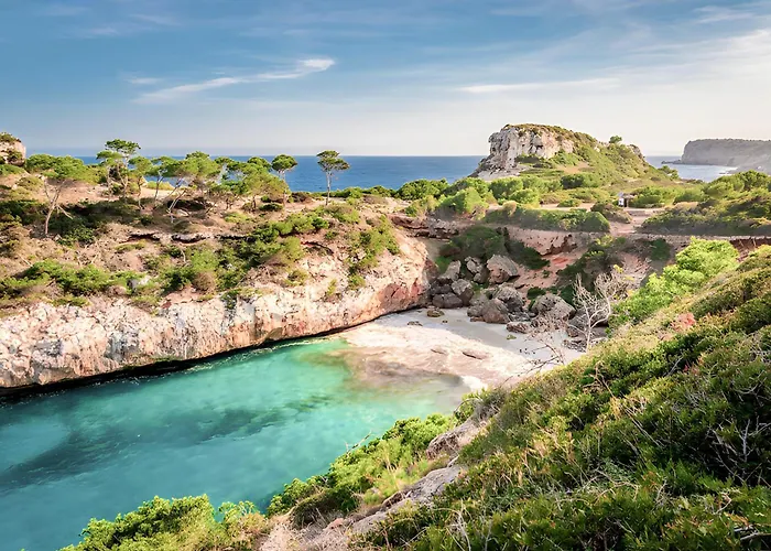 Las Estrellas Cala Llombards