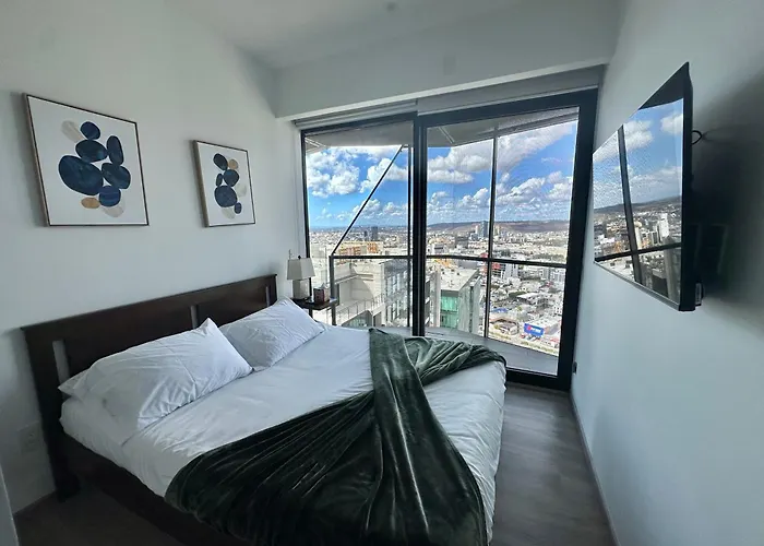 Exclusive Luxury Condo 2Bd