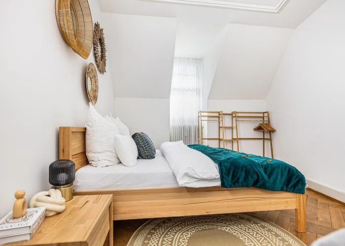 Stilvolle Maisonette Im Herzen Der Stadt