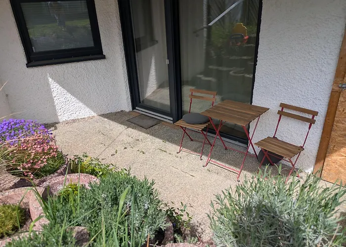 Modernes 1- Zimmer- Apartment Am Fusse Des Hohenstaufen