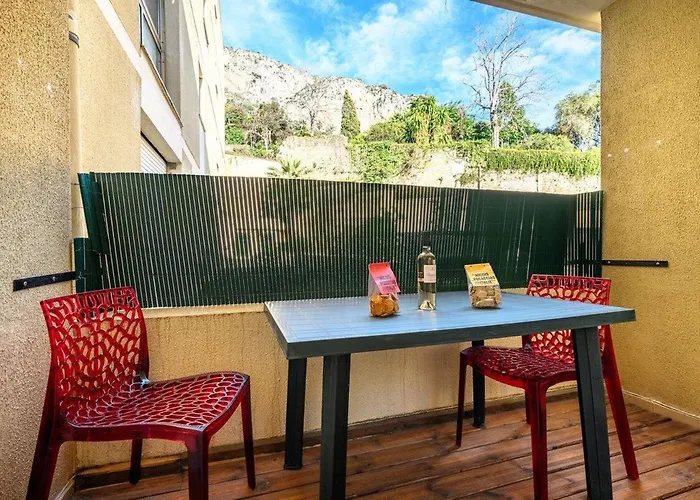 Le Cap Sud Residence Calme Piscine Vue Garavan