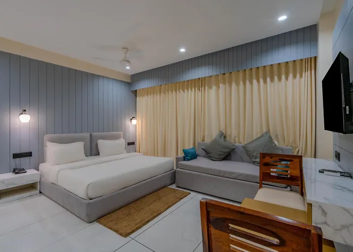 Hotel Monville Akota