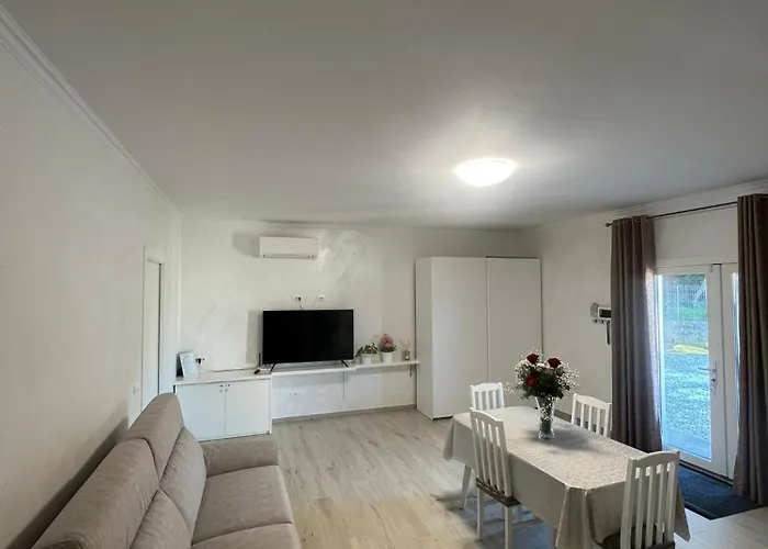 Casa Miron