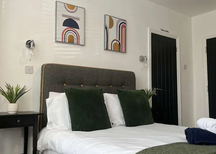 1St Floor 1 Bed Studio