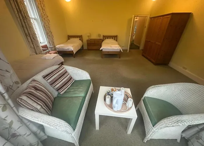Cluny Hill Hotel