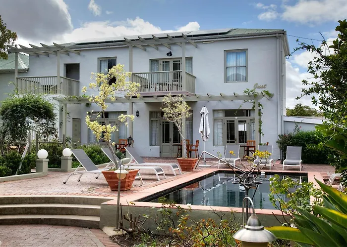 Montagu Country Hotel