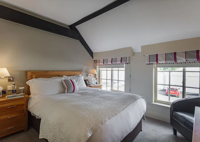 The Golden Fleece Hotel, Thirsk, North Yorkshire - The Coaching Inn Group