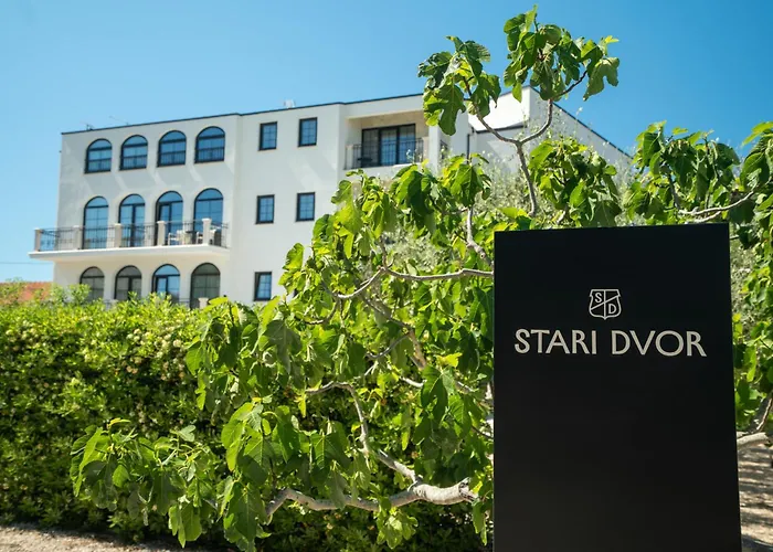 Hotel Stari Dvor
