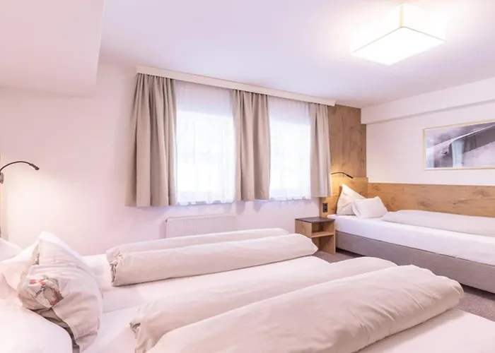 Arlen Lodge Hotel-Garni