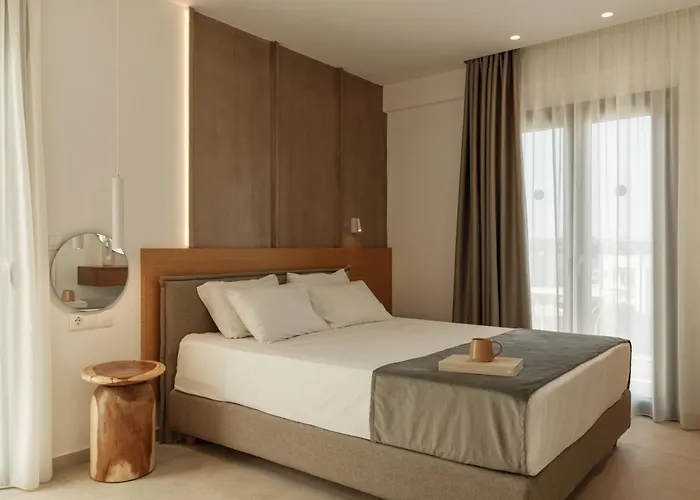 Nami Hotel & Suites