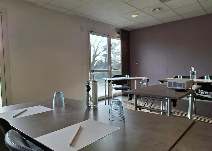 Brit Hotel Vannes - Theix Golfe Du Morbihan