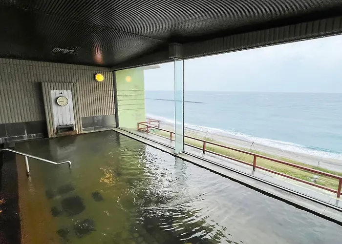 瀬波 清波温泉
