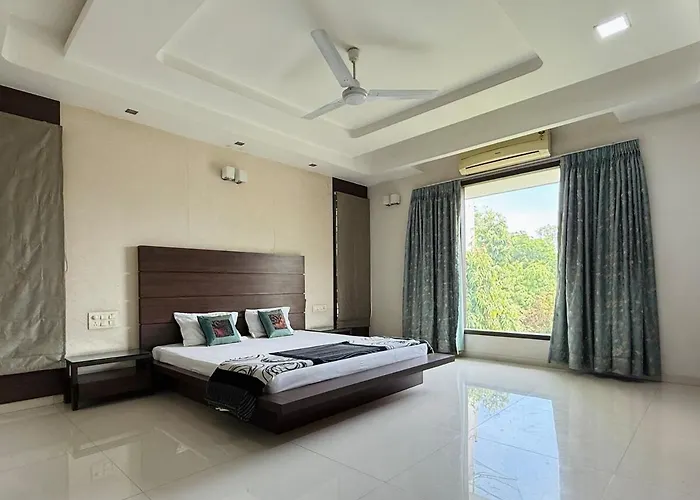 Ultra-Luxurious 3Bhk 1St Floor Of Bungalow
