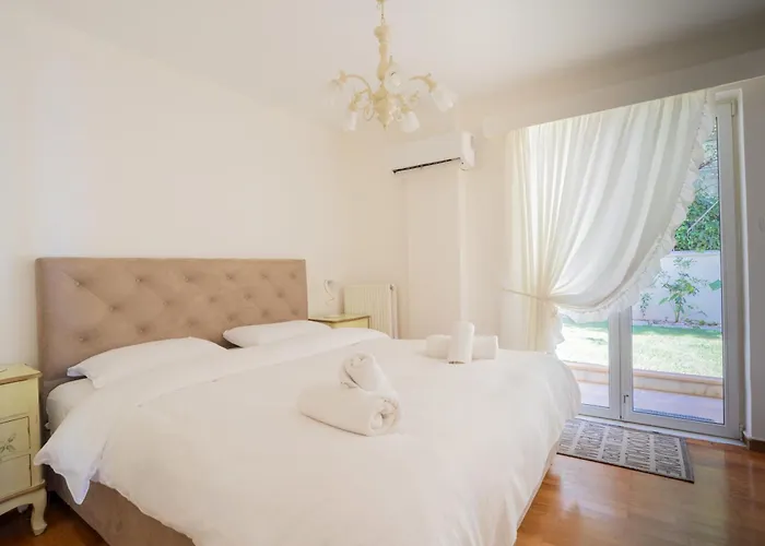 Apartments Nina