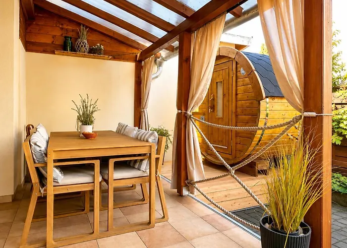 Dora Holiday House & Apartments -Sauna & Relax By The Lake