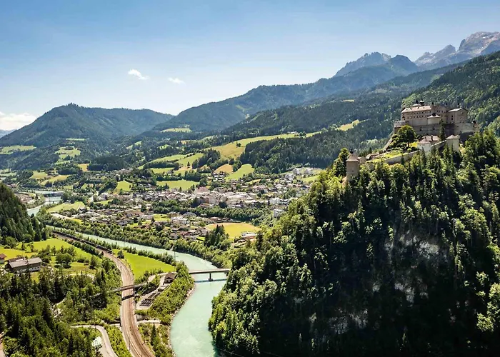 Der Burgblick-Adults Only 24 H Self Check In