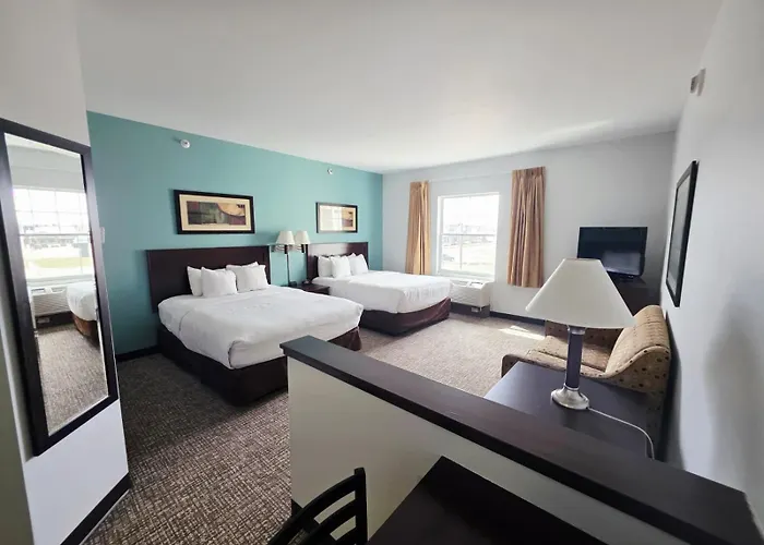 Mainstay Suites Minot