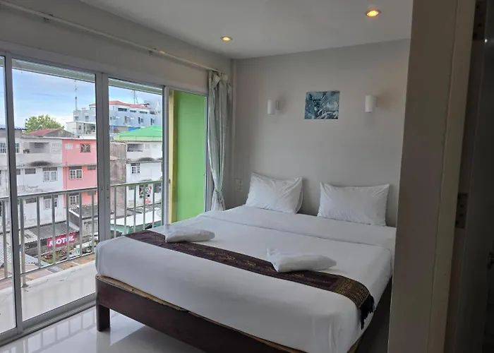 Cha-Am Fish Star Hotel