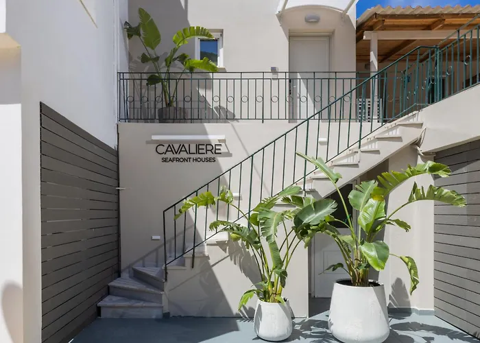 Cavaliere Seafront House - Klio