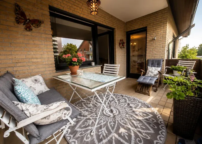 Erholungs-Apartment Mit Balkon Nahe Therme & Klinik