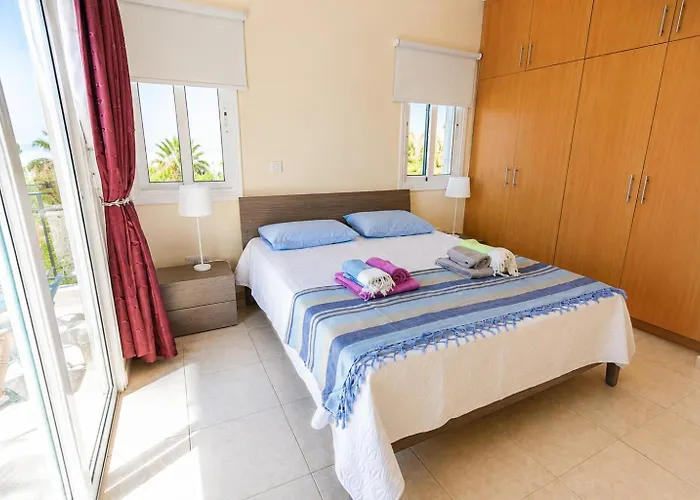 Unique Beach Luxurious Villas