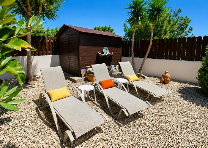Unique Beach Luxurious Villas