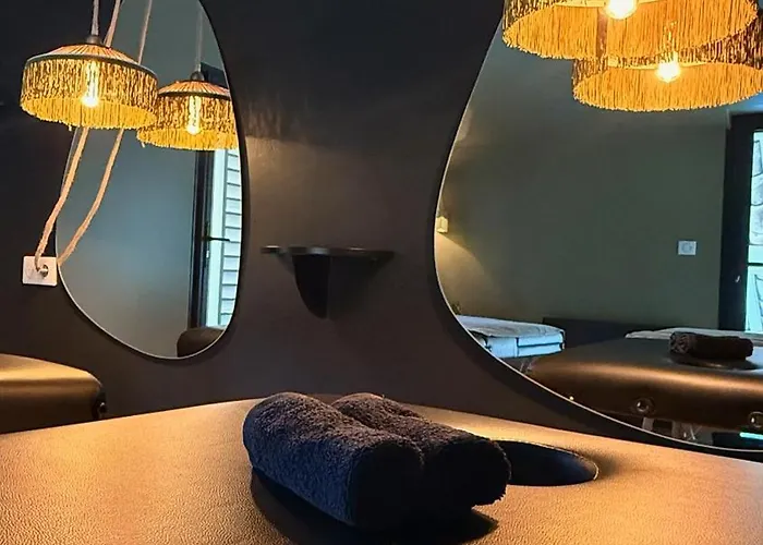 Private Room & Spa Avec Jacuzzi Privatif